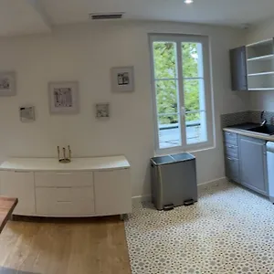  Hébergement de vacances Townhouse In France
